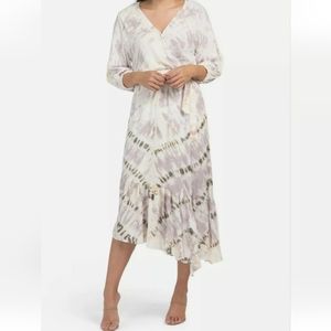 NWT Young Fabulous & Broke Tie Dye V-neck Wrap Dress Size M